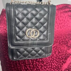 Elegant Black Quilted Crossbody Bag